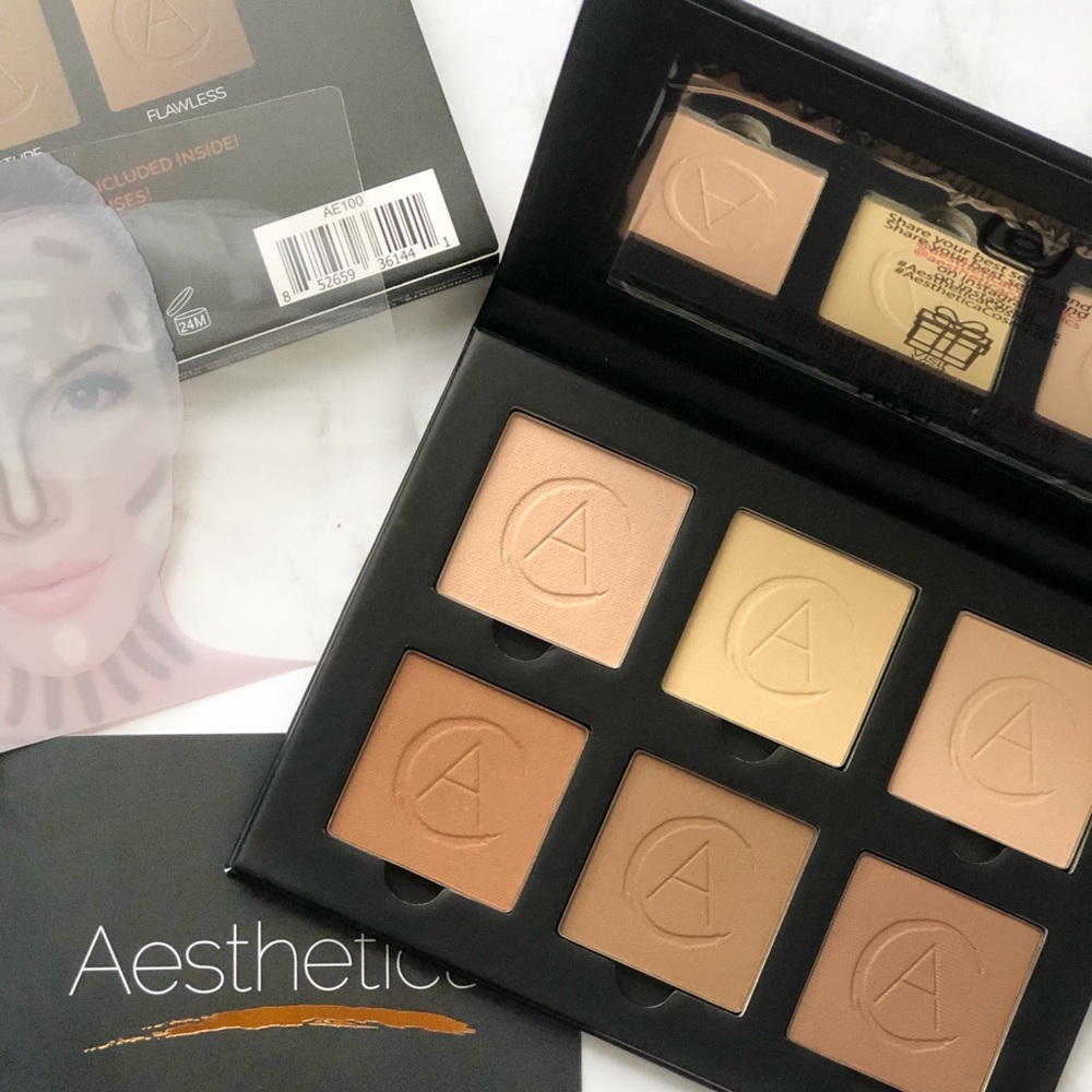 🔻🔥SALE 🔥 The Aesthetica Powder Contour Kit full